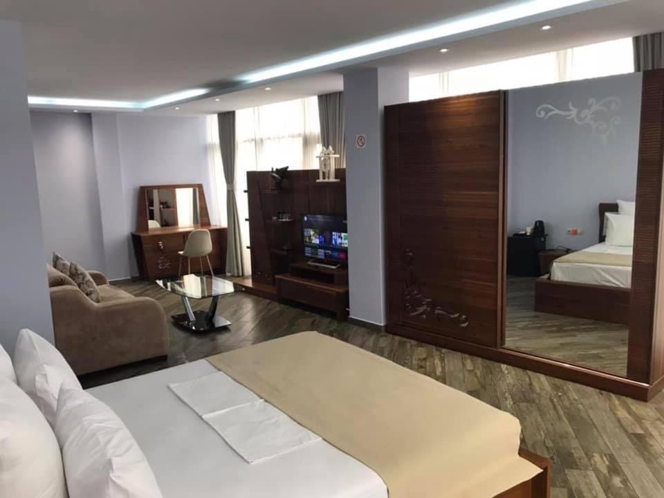 Hotel Light Palace Μπατούμι Εξωτερικό φωτογραφία