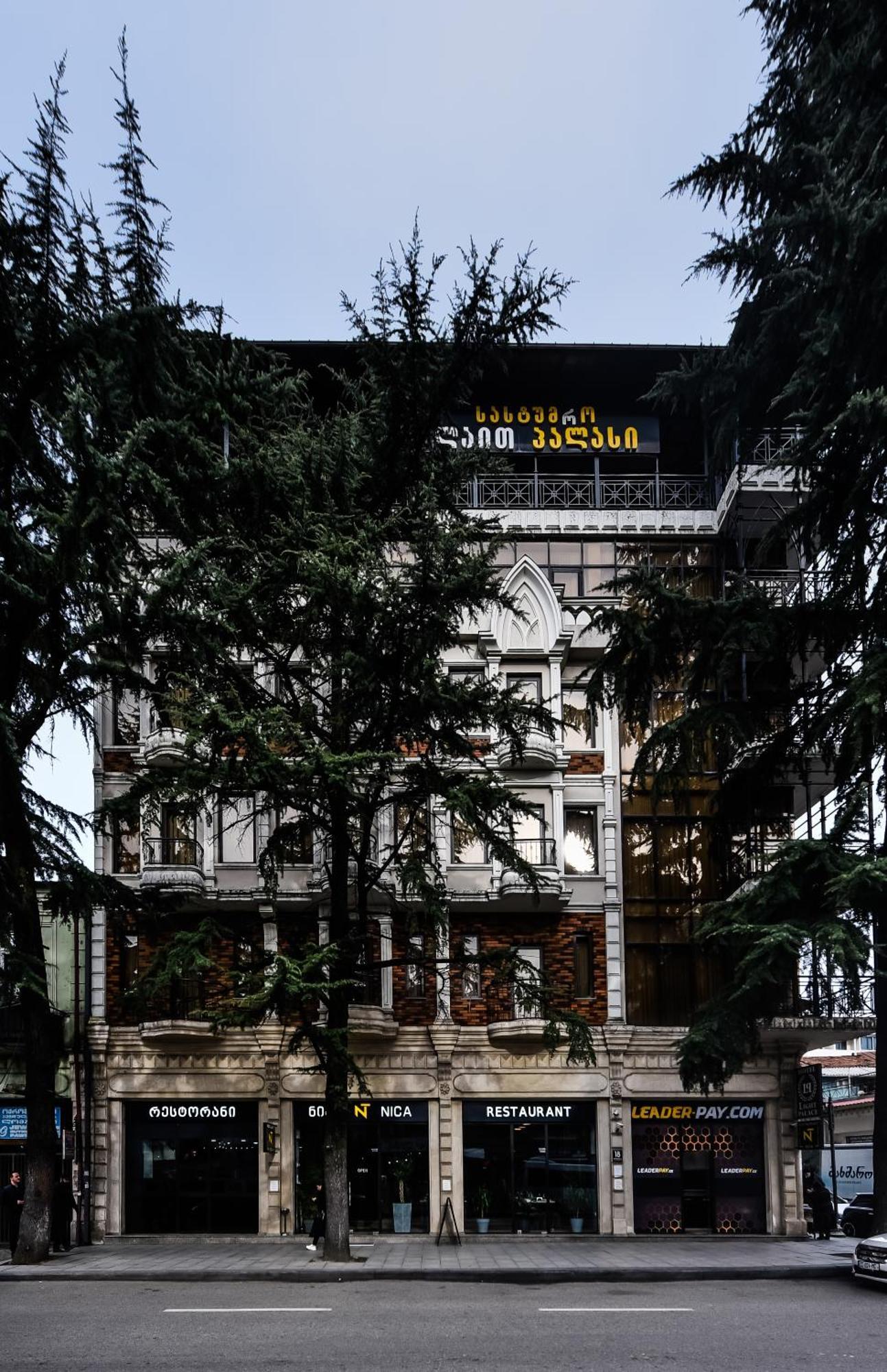 Hotel Light Palace Μπατούμι Εξωτερικό φωτογραφία